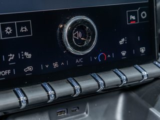 2026 GMC Terrain in St-Jérôme, Quebec - 23 - w320h240px
