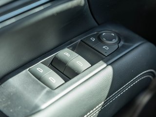 2027 GMC Terrain in St-Jérôme, Quebec - 25 - w320h240px