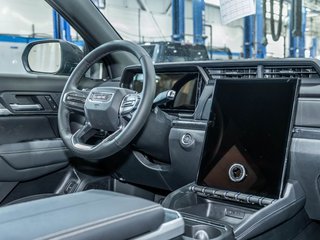 2027 GMC Terrain in St-Jérôme, Quebec - 26 - w320h240px