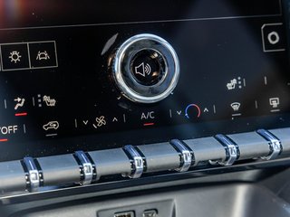 2027 GMC Terrain in St-Jérôme, Quebec - 18 - w320h240px