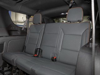 2025 GMC Yukon XL in St-Jérôme, Quebec - 32 - w320h240px
