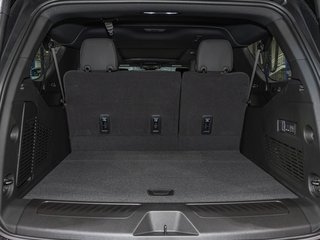 2025 GMC Yukon XL in St-Jérôme, Quebec - 35 - w320h240px