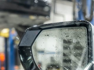 2026 GMC Yukon XL in St-Jérôme, Quebec - 42 - w320h240px