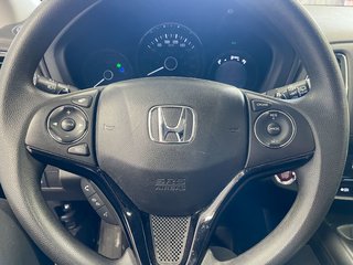 2017 Honda HR-V in St-Jérôme, Quebec - 16 - w320h240px