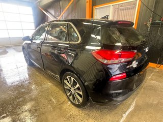 2018 Hyundai Elantra GT in St-Jérôme, Quebec - 5 - w320h240px