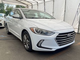 Hyundai Elantra  2018 à St-Jérôme, Québec - 9 - w320h240px