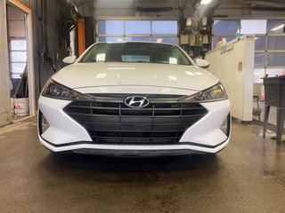 Hyundai Elantra  2020 à St-Jérôme, Québec - 4 - w320h240px