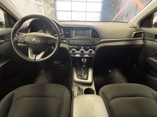 Hyundai Elantra  2020 à St-Jérôme, Québec - 10 - w320h240px