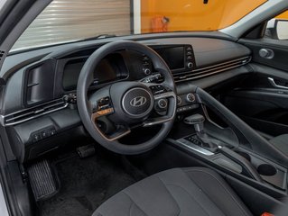2024 Hyundai Elantra in St-Jérôme, Quebec - 2 - w320h240px