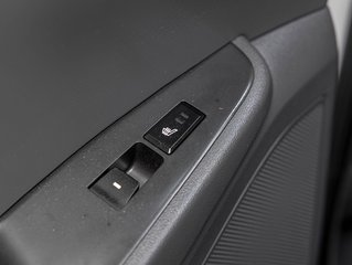 Hyundai Ioniq Electric  2019 à St-Jérôme, Québec - 30 - w320h240px