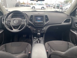 2019 Jeep Cherokee in St-Jérôme, Quebec - 10 - w320h240px