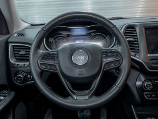 2019 Jeep Cherokee in St-Jérôme, Quebec - 12 - w320h240px