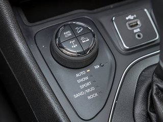 2021 Jeep Cherokee in St-Jérôme, Quebec - 22 - w320h240px