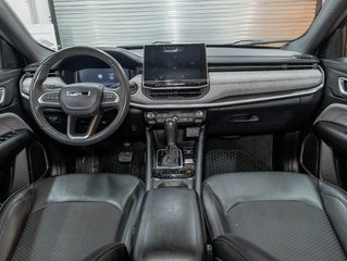 Jeep Compass  2023 à St-Jérôme, Québec - 11 - w320h240px