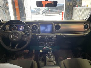 Jeep Gladiator  2023 à St-Jérôme, Québec - 12 - w320h240px