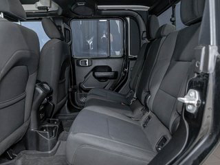 Jeep Gladiator  2023 à St-Jérôme, Québec - 26 - w320h240px