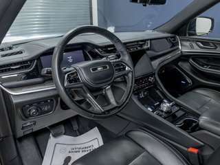 Jeep Grand Cherokee 4xe  2023 à St-Jérôme, Québec - 2 - w320h240px