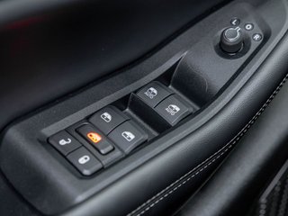 Jeep Grand Cherokee L  2024 à St-Jérôme, Québec - 27 - w320h240px