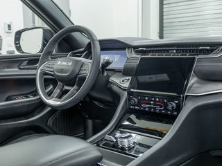 Jeep Grand Cherokee L  2024 à St-Jérôme, Québec - 28 - w320h240px