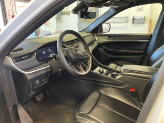 Jeep Grand Cherokee L  2024 à St-Jérôme, Québec - 5 - w320h240px