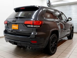 2017 Jeep Grand Cherokee in St-Jérôme, Quebec - 9 - w320h240px
