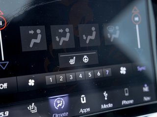 2019 Jeep Grand Cherokee in St-Jérôme, Quebec - 22 - w320h240px