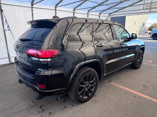 Jeep Grand Cherokee  2020 à St-Jérôme, Québec - 9 - w320h240px