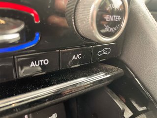 Jeep Grand Cherokee  2023 à St-Jérôme, Québec - 18 - w320h240px