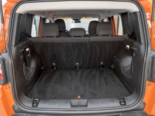 Jeep Renegade  2016 à St-Jérôme, Québec - 24 - w320h240px