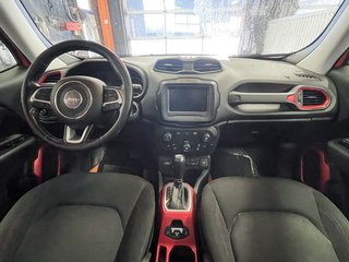 Jeep Renegade  2019 à St-Jérôme, Québec - 12 - w320h240px