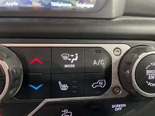 Jeep Wrangler 4xe  2021 à St-Jérôme, Québec - 10 - w320h240px