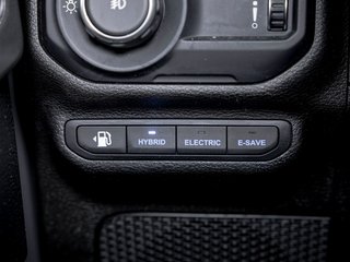 Jeep Wrangler 4xe  2023 à St-Jérôme, Québec - 23 - w320h240px