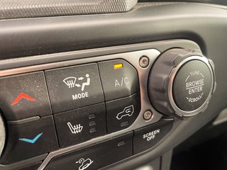 Jeep Wrangler  2020 à St-Jérôme, Québec - 16 - w320h240px