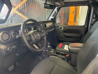 2021 Jeep Wrangler in St-Jérôme, Quebec - 4 - w320h240px