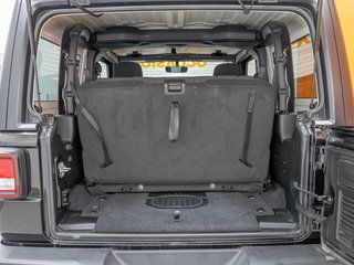 Jeep Wrangler  2021 à St-Jérôme, Québec - 27 - w320h240px