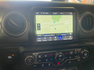 2021 Jeep Wrangler in St-Jérôme, Quebec - 3 - w320h240px