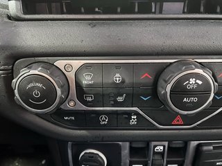 2024 Jeep Wrangler in St-Jérôme, Quebec - 13 - w320h240px