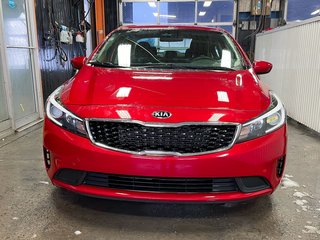 2018 Kia Forte in St-Jérôme, Quebec - 4 - w320h240px