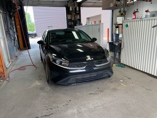 Kia Forte  2022 à St-Jérôme, Québec - 9 - w320h240px