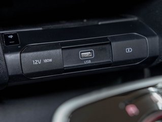 2020 Kia Niro EV in St-Jérôme, Quebec - 23 - w320h240px