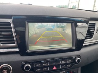 2017 Kia NIRO in St-Jérôme, Quebec - 12 - w320h240px