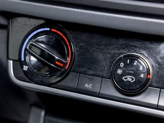 Kia Seltos  2023 à St-Jérôme, Québec - 20 - w320h240px