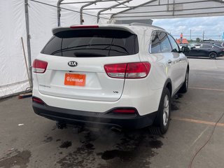 2018 Kia Sorento in St-Jérôme, Quebec - 8 - w320h240px