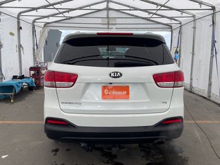 2018 Kia Sorento in St-Jérôme, Quebec - 6 - w320h240px