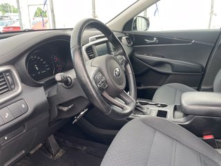 2018 Kia Sorento in St-Jérôme, Quebec - 3 - w320h240px