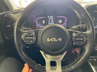 Kia Soul  2023 à St-Jérôme, Québec - 16 - w320h240px
