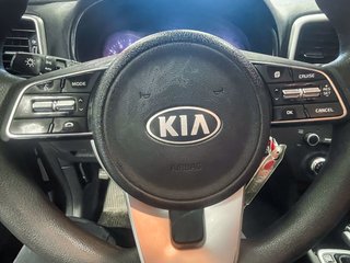 2020 Kia Sportage in St-Jérôme, Quebec - 14 - w320h240px