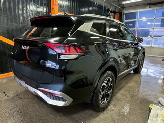 Kia Sportage  2023 à St-Jérôme, Québec - 8 - w320h240px