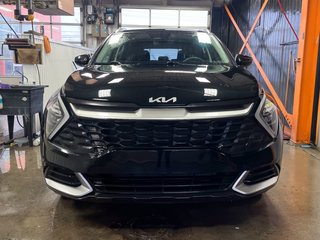 Kia Sportage  2023 à St-Jérôme, Québec - 4 - w320h240px
