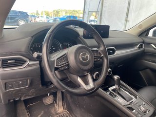 Mazda CX-5  2023 à St-Jérôme, Québec - 3 - w320h240px
